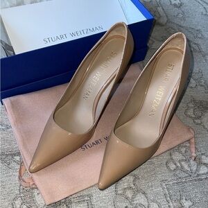 Stuart Weitzman Nude Pumps